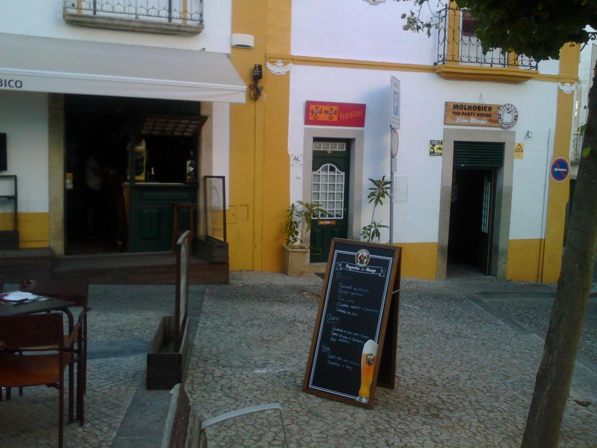 Good Mood Hostel Evora Exterior photo